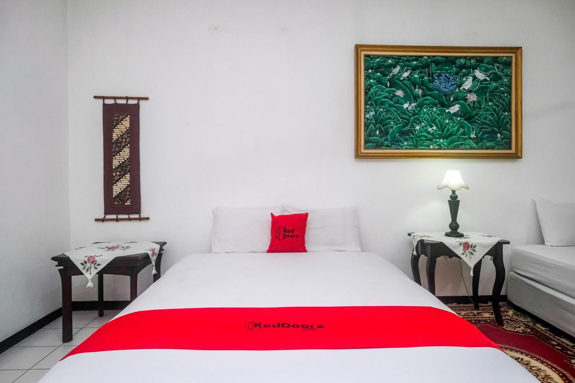 Reddoorz Syariah At Griya Raharja Klaten ภายนอก รูปภาพ