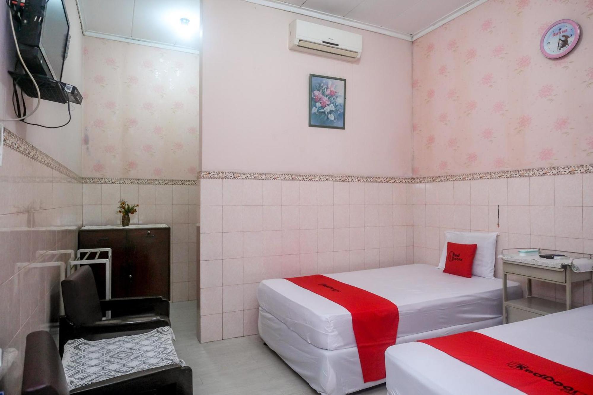 Reddoorz Syariah At Griya Raharja Klaten ภายนอก รูปภาพ
