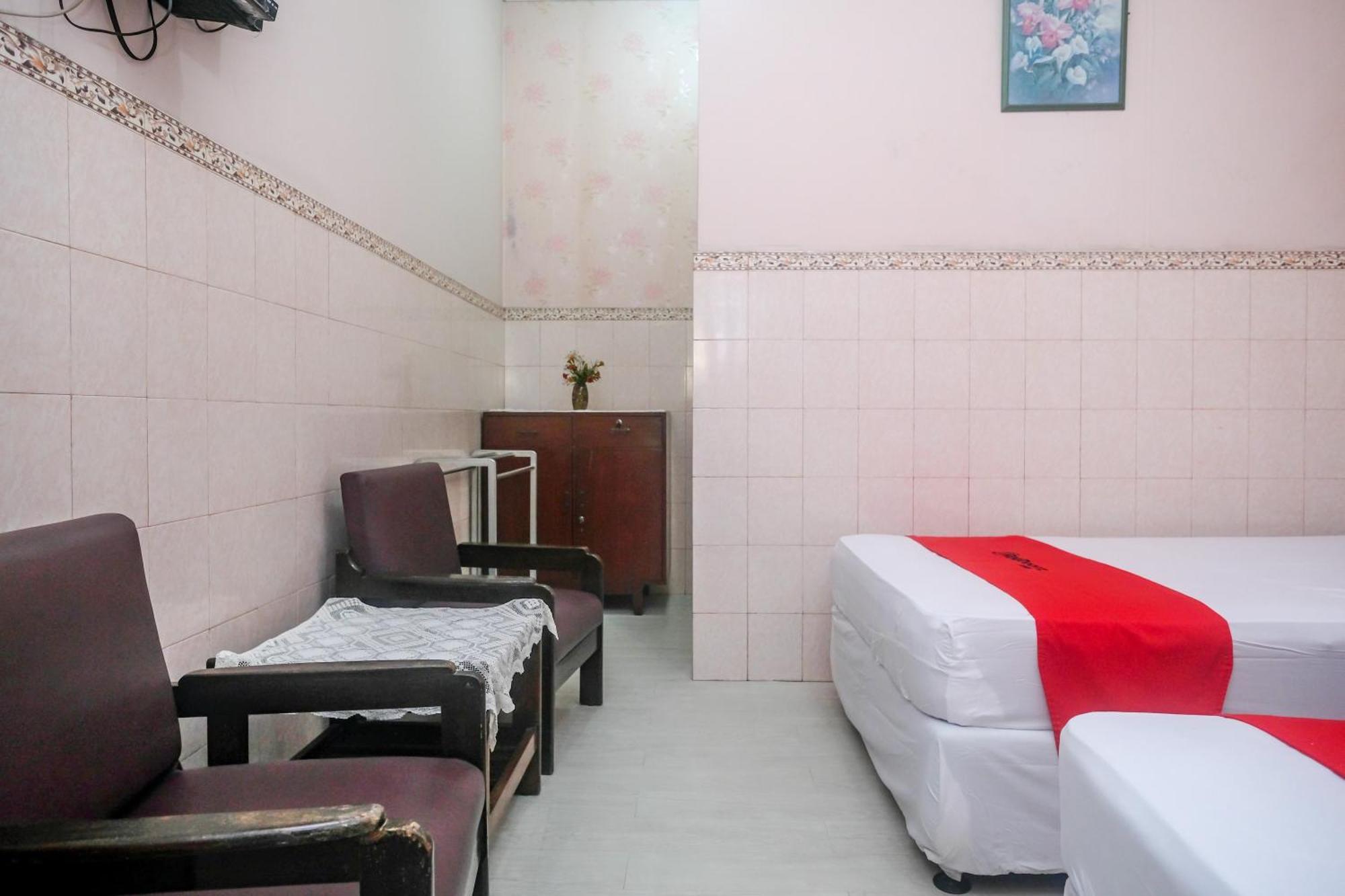 Reddoorz Syariah At Griya Raharja Klaten ภายนอก รูปภาพ