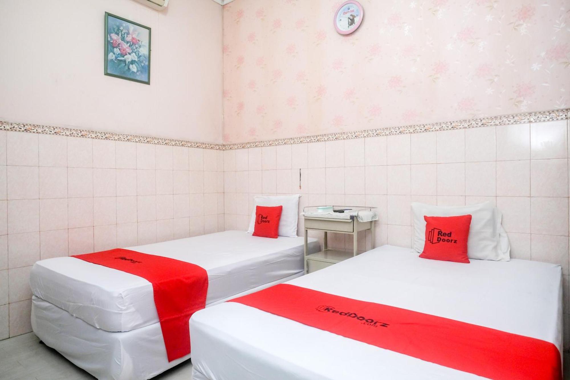 Reddoorz Syariah At Griya Raharja Klaten ภายนอก รูปภาพ