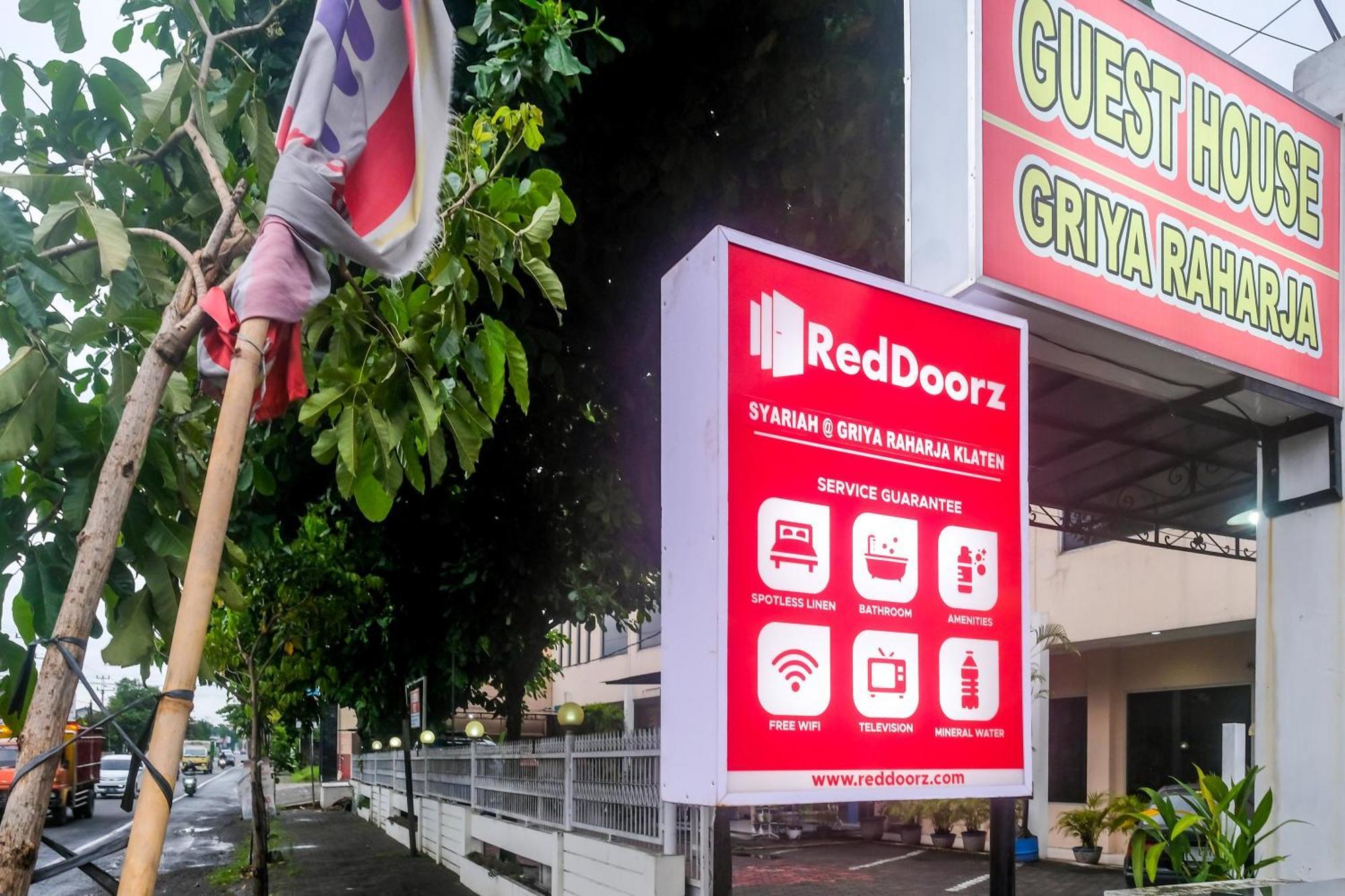 Reddoorz Syariah At Griya Raharja Klaten ภายนอก รูปภาพ