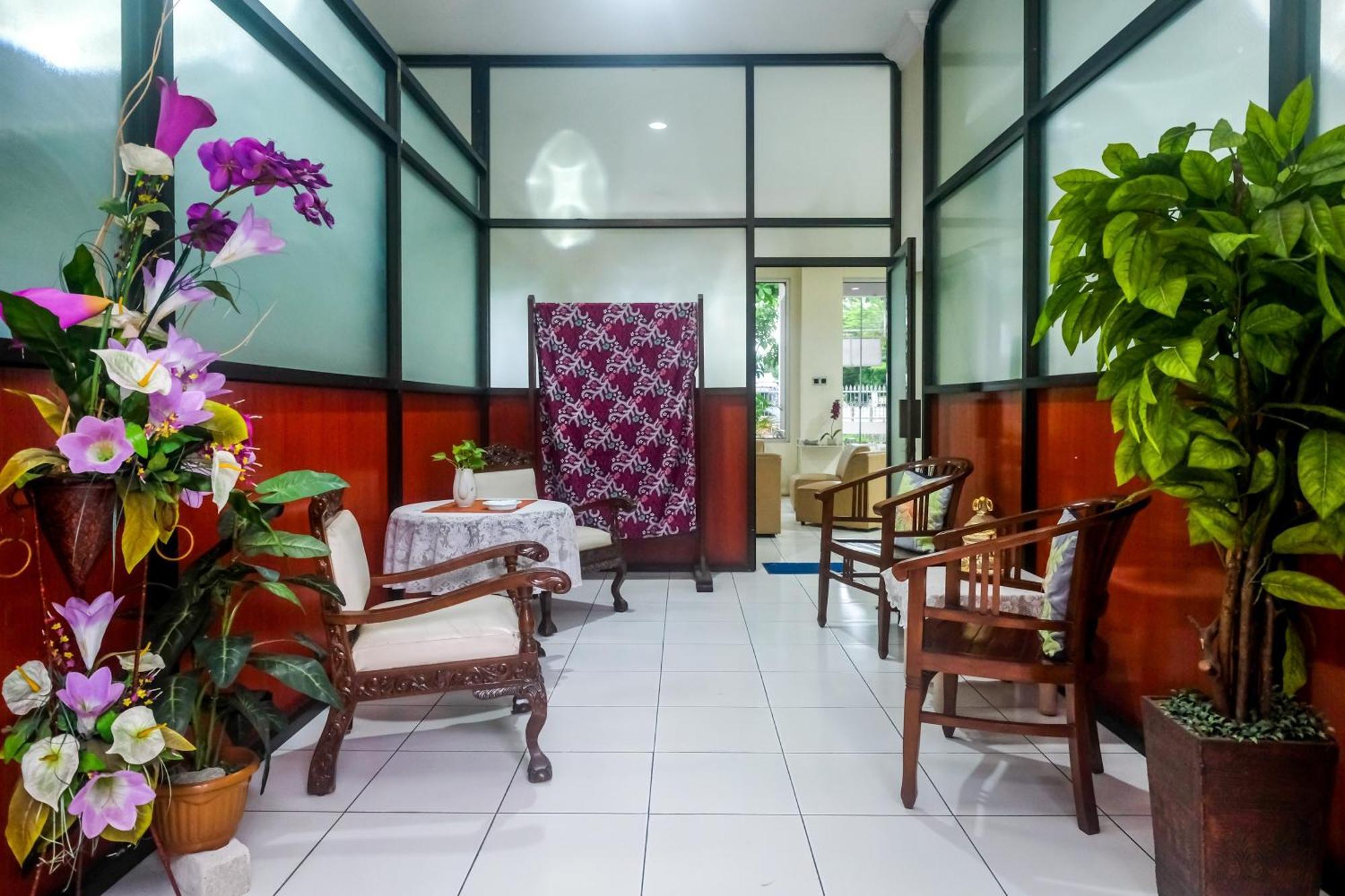 Reddoorz Syariah At Griya Raharja Klaten ภายนอก รูปภาพ